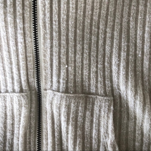 Abercrombie and Fitch Zip Up Hoodie - Picture 6 of 7